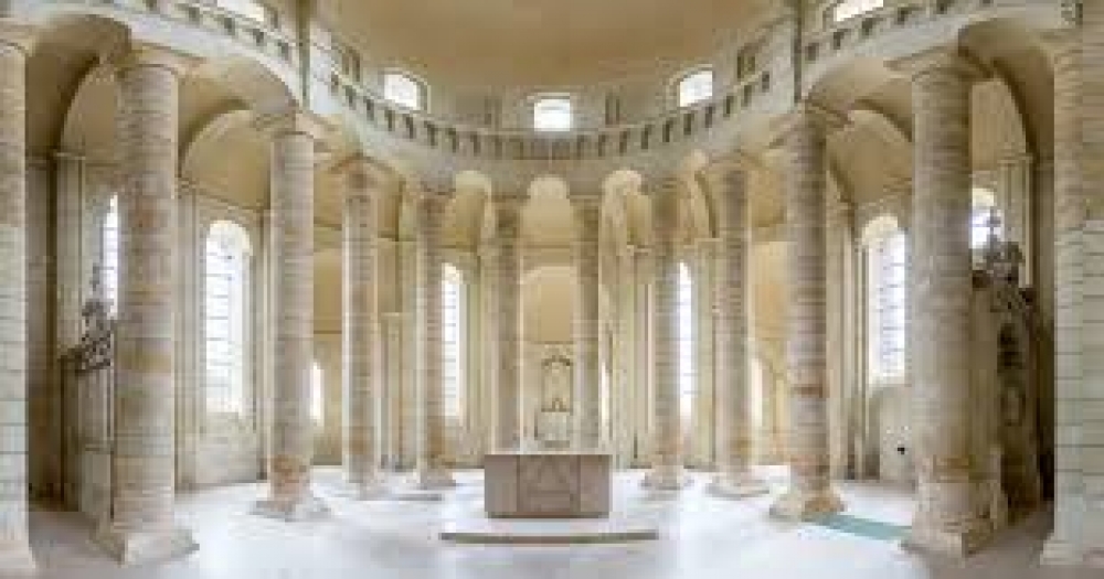 A LA DECOUVERTE DU SAUMUROIS Fontevraud et Montreuil Bellay